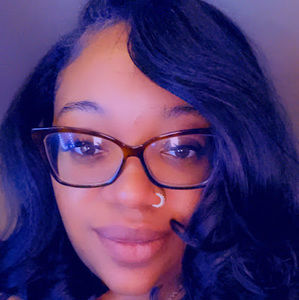 Meet your Posher, Beverly